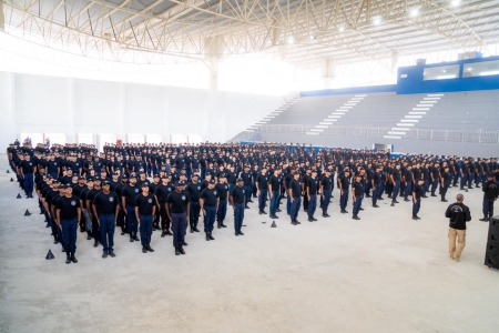 DUQUE DE CAXIAS APRESENTA GUARDA CIVIL MUNICIPAL ARMADA