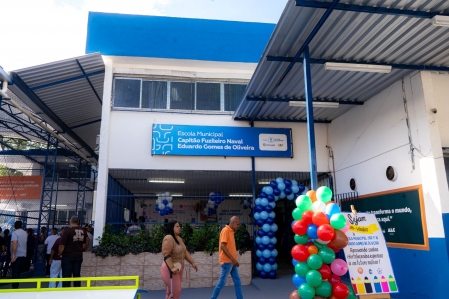 DUQUE DE CAXIAS INAUGURA UNIDADES ESCOLARES E REFORÇA INVESTIMENTO NA EDUCAÇÃO